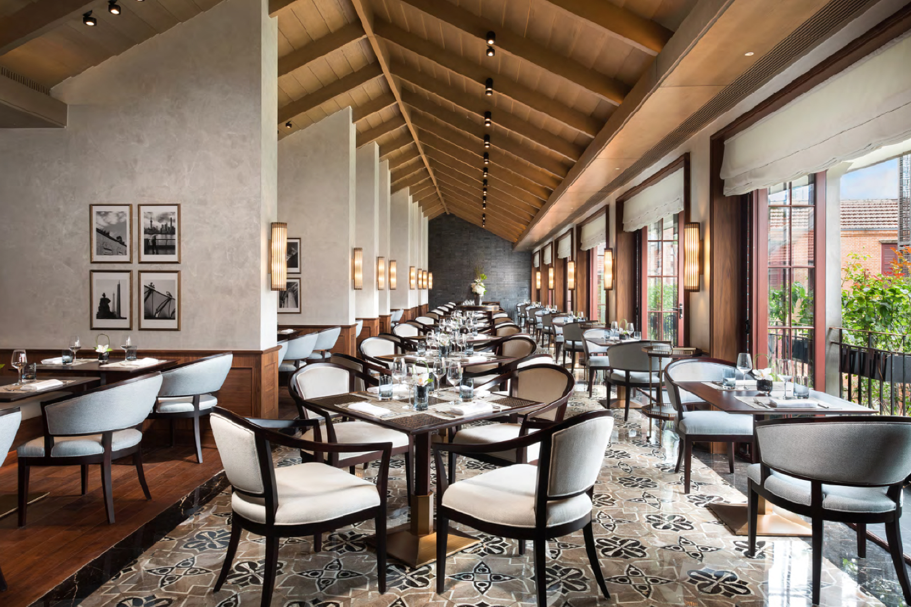 Dining area, Capella Shanghai Jian Ye Li