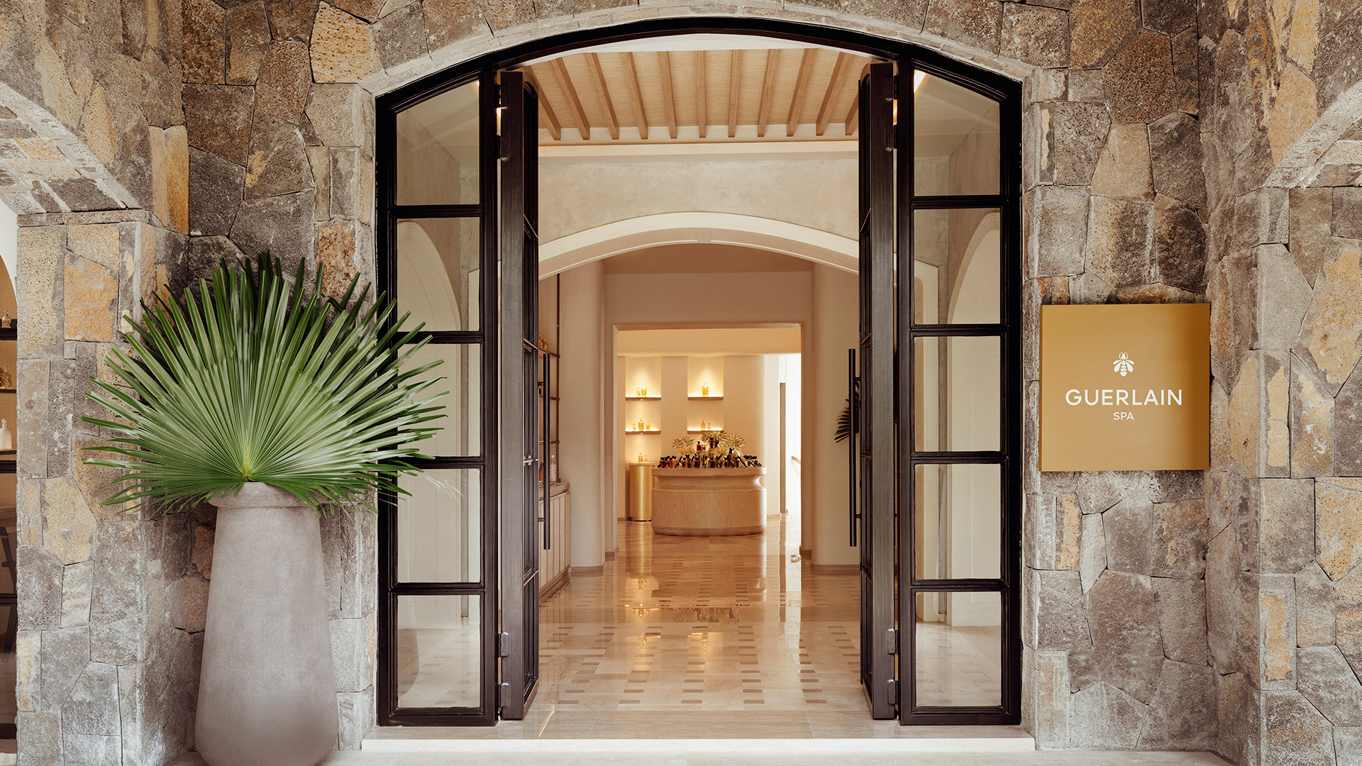 Entrance | One&Only Le Saint Geran Spa | BLINK Design Group