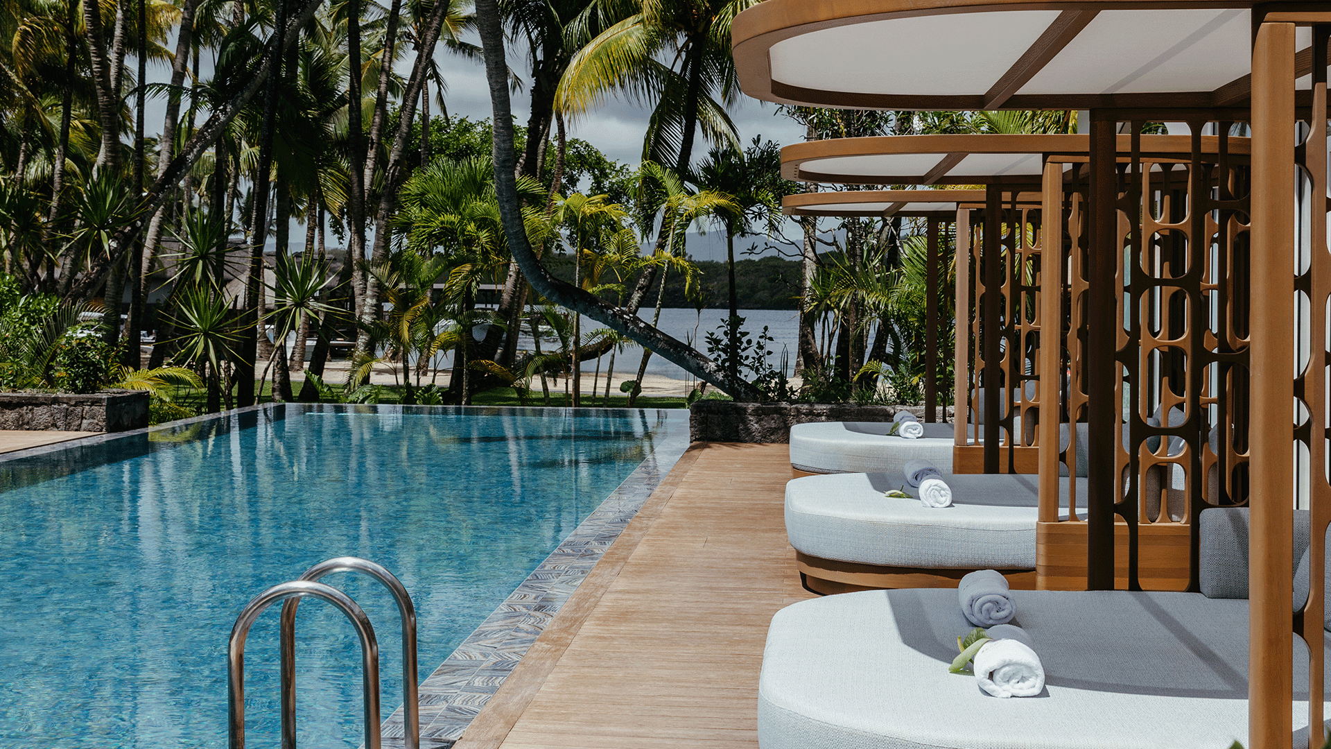 Pool | One&Only Le Saint Geran Spa | BLINK Design Group
